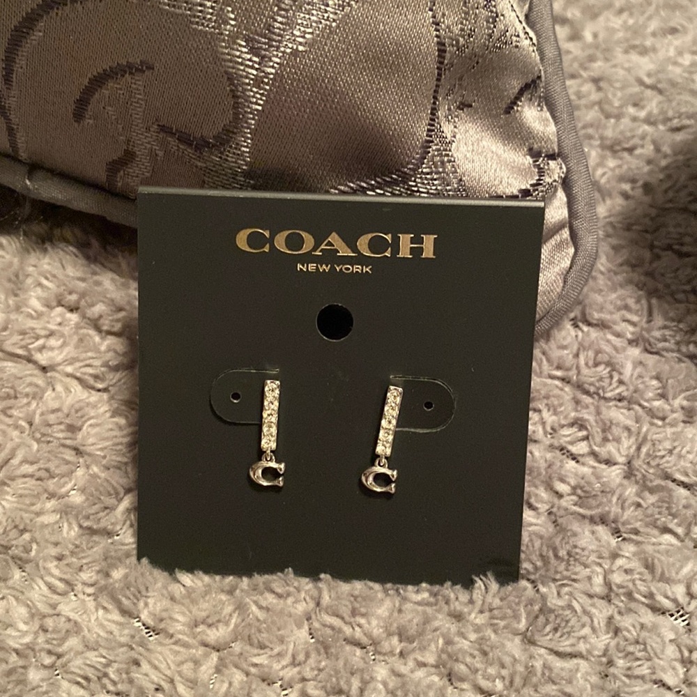 Coach signature C Pave Bar Stud Earring